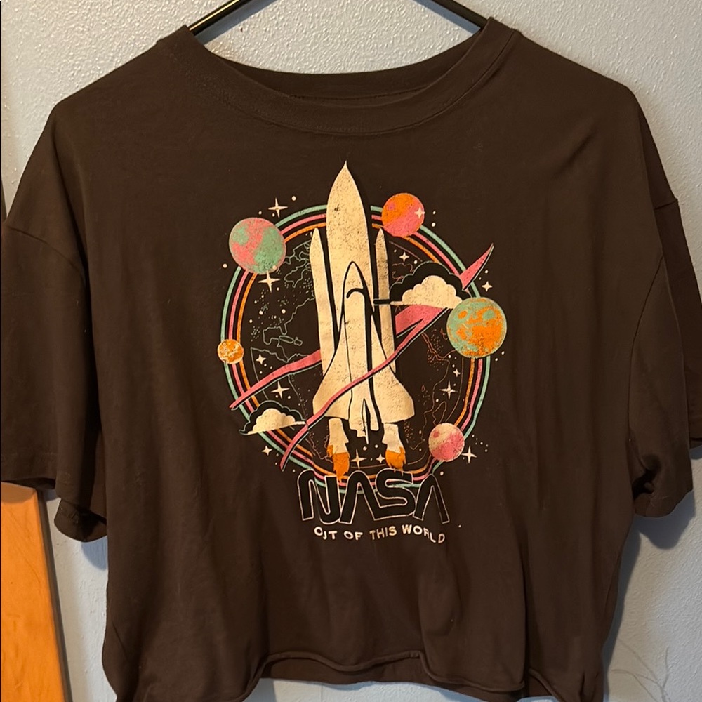 Pink and Black Retro Graphic Short Sleeve Tee